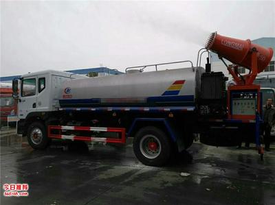 专业洒水车、雾炮车及抑尘车工厂 从5方到20方，为城市清洁与环保助力